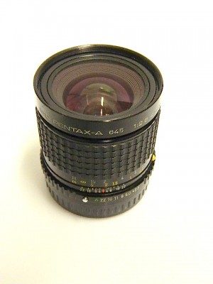 PENTAX 645 45mm f2.8mm LENS***