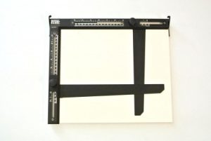 ROYAL 10X12 EASEL**