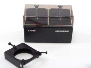 ILFORD BELOW LENS MULTIGRADE FILTER SET kit 1***