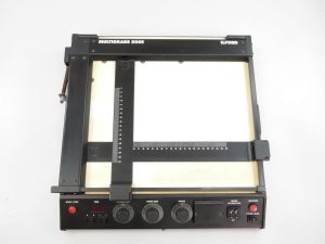 ILFORD MULTIGRADE 500E 9.5X12 AUTO EXPOSURE EASEL**