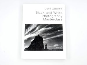 BLACK AND WHITE PHOTOGRAPHY MASTERCLASS – JOHN GARRETT**